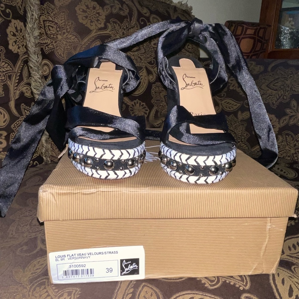 Christian Louboutin Women's Sz 39 US 8-8.5 Black Suede Studded Wedges